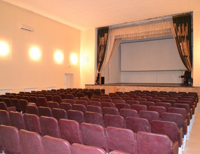 Киноконцертный зал - Санаторий «им. Воровского»